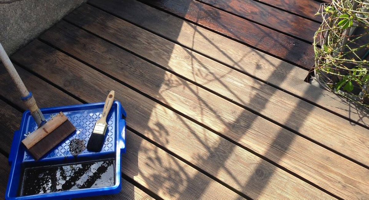 Holz-Terrassen-Reinigung, gebürstet und geölt, Bild 1